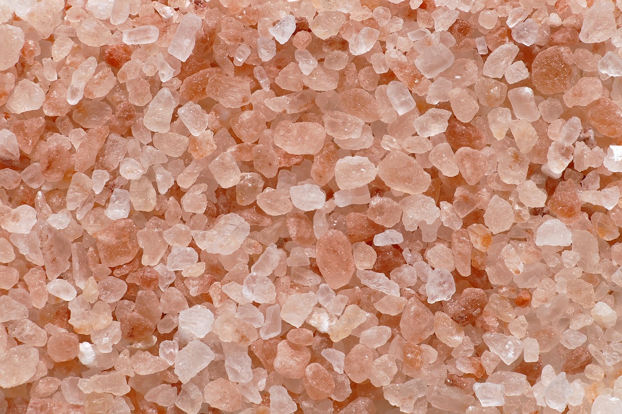 Pink Himalayan Salt: History, Composition, Uses, and Health Benefits